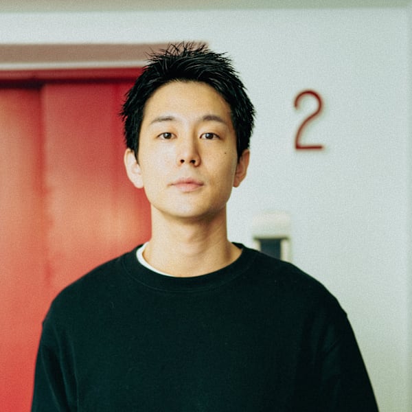 大人男子多数ご来店◎大人の魅力を最大限に引き出すカットやパーマ。是非体験してみてください！|Bond 三軒茶屋