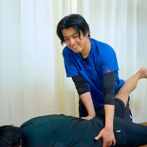 六本木で慢性腰痛を根本矯正する整体|関節×筋ほぐし モビリティ整体ソシオ 六本木店