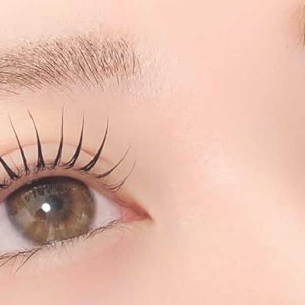 パリジェンヌラッシュリフト|Beauty Salon I Felsis