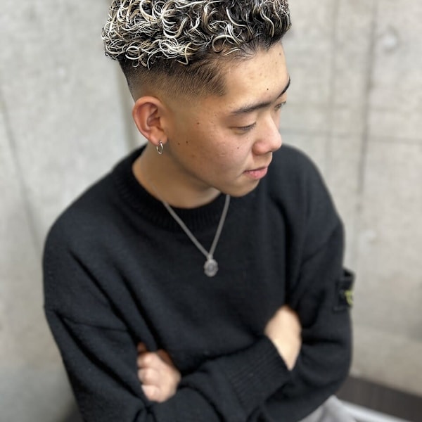 【メンズ人気お得メニュー】　カラーorパーマ+カット¥8500 ＋¥1500ブリーチに変更可！ |GANANCIA 横浜店