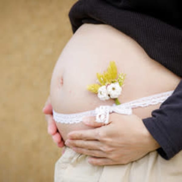 子宝サポート、つわり、逆子、陣痛促進まで【女性のお悩み】はお任せください。|伊藤マッサージサロン