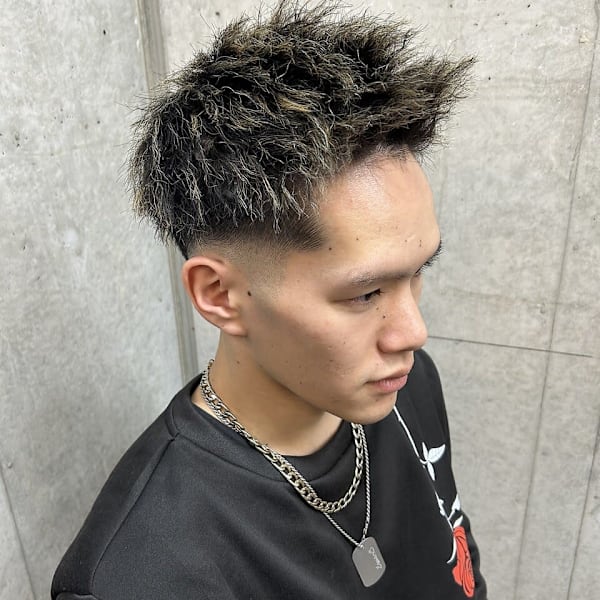 大人気ツイストパーマ、スパイラルパーマや人とは違う特殊ヘアー　なんでもご相談ください。|GANANCIA 横浜店