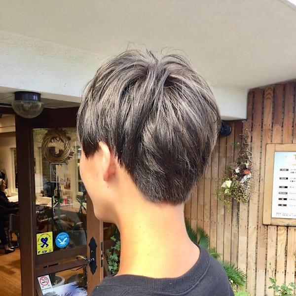 【扱いやすさ×清潔感】オンオフ決まる、大人のメンズスタイル|BAGUS