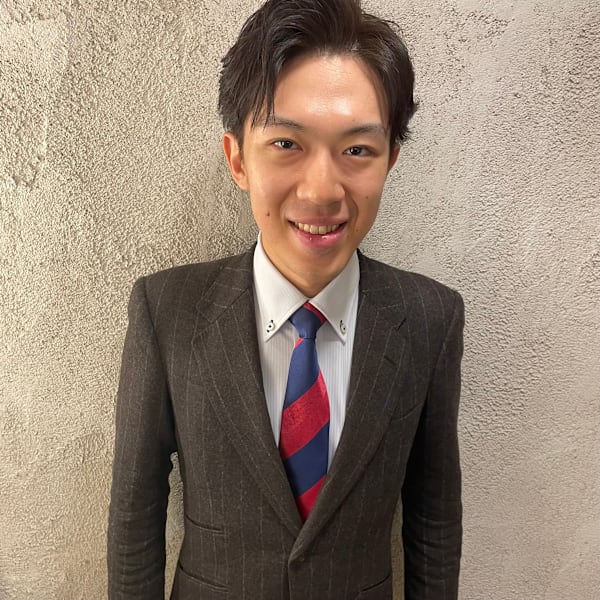 10年来の顧客有名YouTuberスーツさん。東京からわざわざご来店いただいております。|Artiste