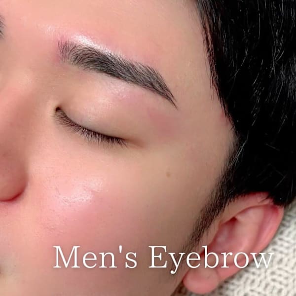 第1印象は眉で決まる！清潔感UPのメンズアイブロウ♪ |L'mo by est-r.筑紫口店
