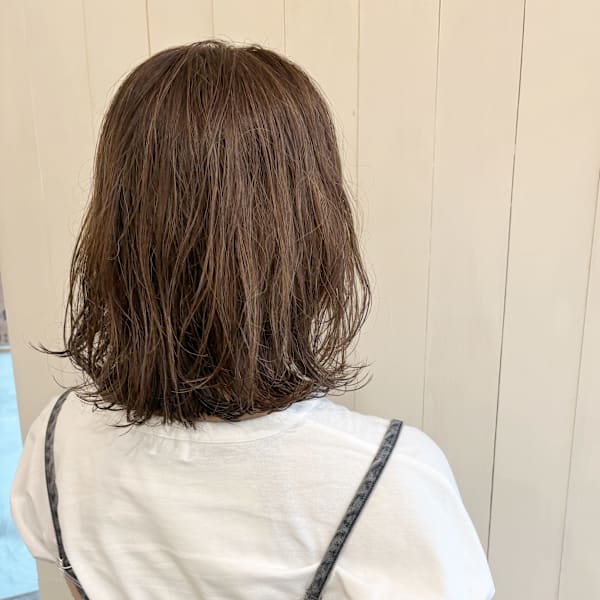 【グレイカラー(白髪染め)が得意な武蔵新城のマンツーマン美容室、ヘアサロン!!|PEACE HAIR