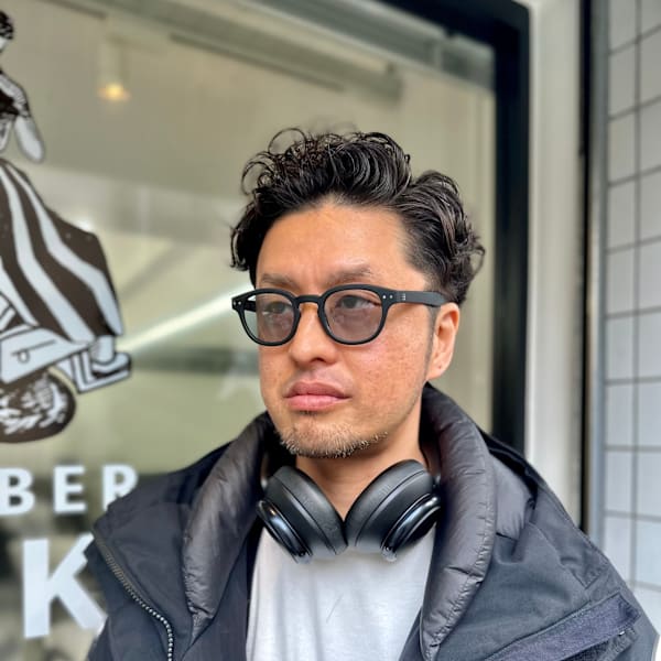 乾かすだけで決まる！ボリューム、毛流れをキープ！お手入れ簡単パーマ|BARBER MIKI 中崎