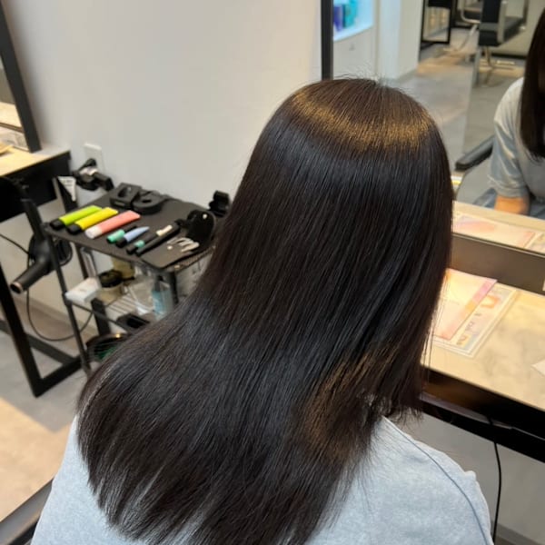 うるツヤになれる厳選トリートメントが自慢のサロン|LGA by cobalt