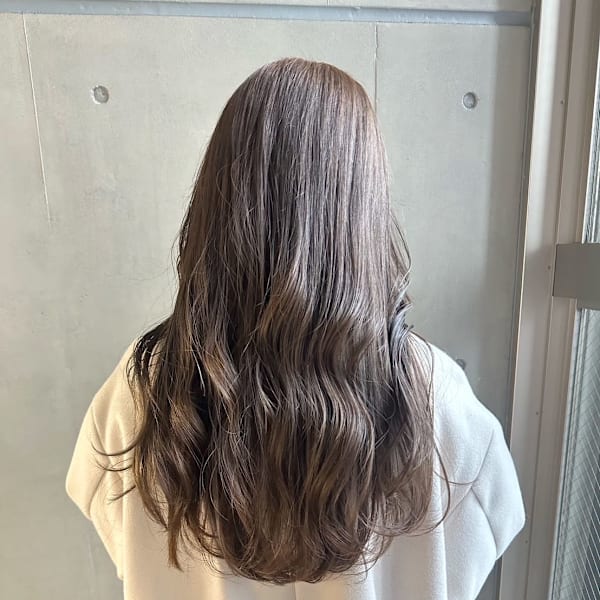  オープン記念！話題の髪質改善で、誰もが振り返るツヤ髪へ。|＆ Graph.