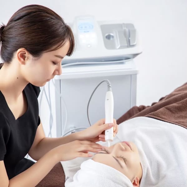 【シミシワ改善!予防ケア】お悩みポイントを集中ケア◎+毛穴洗浄◎ |美サロン アロンジェ甲府中央店