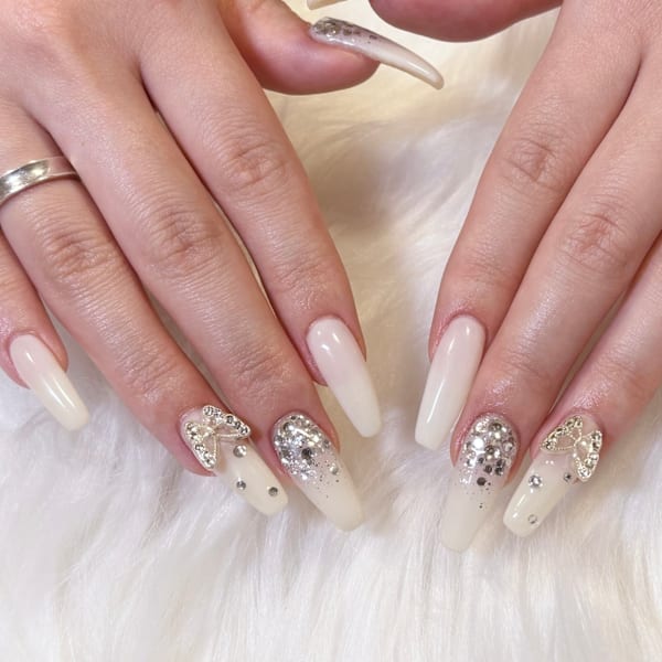 【オフィス系ネイル〜イベント系ネイルまで対応デザイン豊富◎】|美サロン アロンジェ甲府向町店