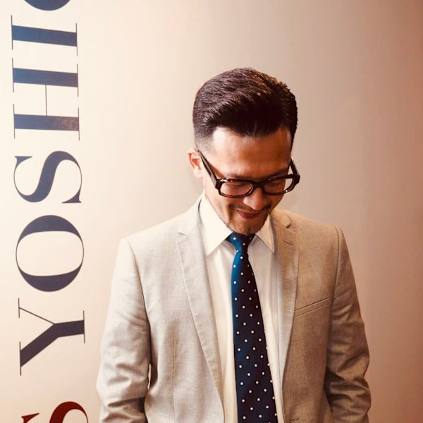 平日21時まで営業＊お仕事帰りに「髪、頭皮、心」をリセット。多忙なビジネスマンの為の寛ぎの空間|HAIR'S YOSHIOKA