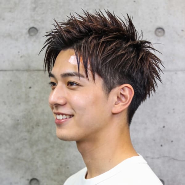 大人気!今流行りのツーブロスパイキーショート!錦糸町で男らしさと躍動感溢れる、旬の垢抜けスタイルに。|prize 錦糸町店