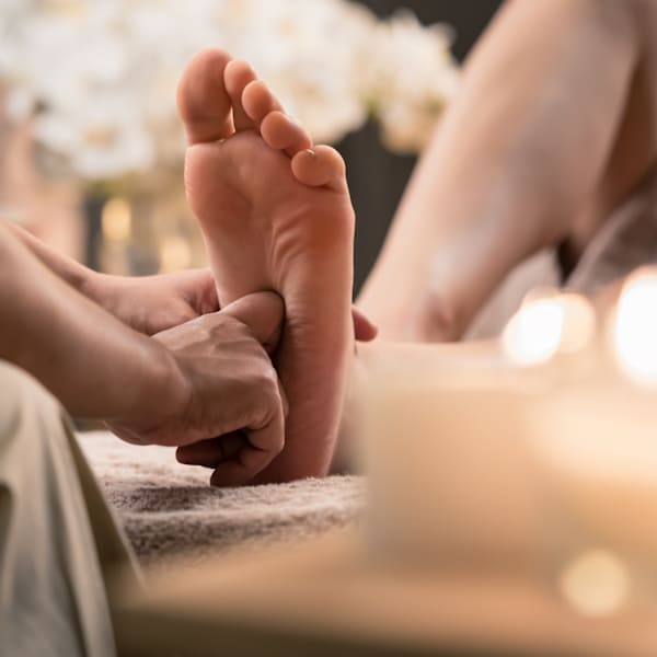 台湾式リフレクソロジーの足裏刺激で全身すっきり♪|リゼラアンドコー川越南古谷店