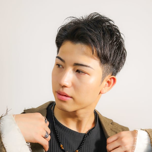 メンズカジュアル・メンズビジネスが得意なサロンKINGDOM。実力派スタイリストがなりたい自分を演出|KINGDOM 青山本店【キングダム青山】