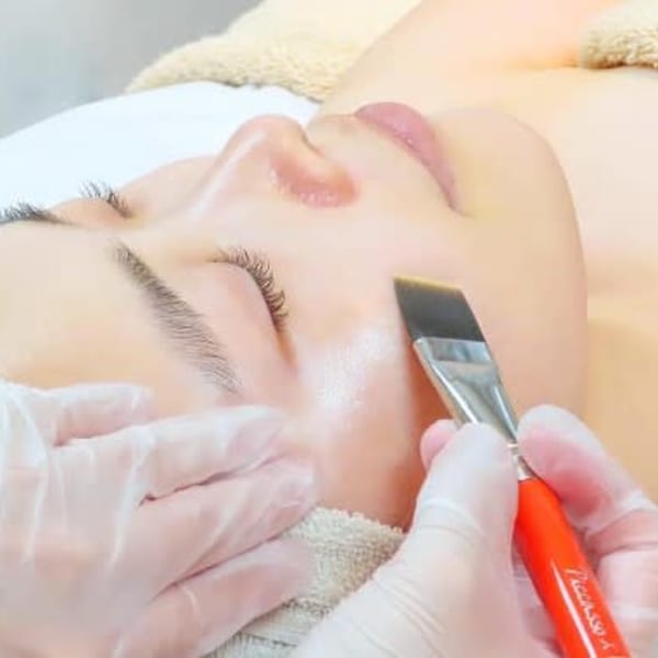 【八王子】肌負担レスで即効ツル肌！次世代IBPSピーリングで毛穴・くすみ・肌荒れを一掃|脳疲労ケアドライヘッドスパ専門店 天空のゆりかご 八王子店