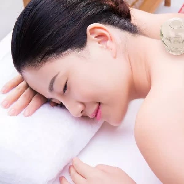 リンパオイル+もみほぐし+吸い玉|リラクゼーションDream