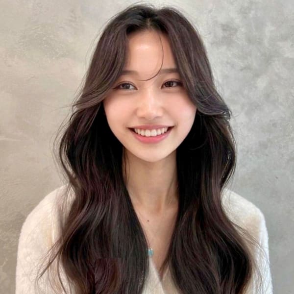 韓国風レイヤーカット/ボブ/ショート/再現性が高く持ちの良いカットでトレンドの最先端スタイルに!|ULUA三鷹店 髪質改善/韓国風/レイヤーカット/ダブルカラー/ヘッドスパ【ウルア】