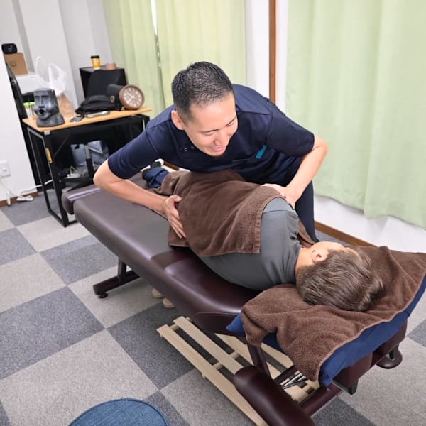 どこにいってもダメだった腰痛、肩こり！　お任せください！|もあい整体院