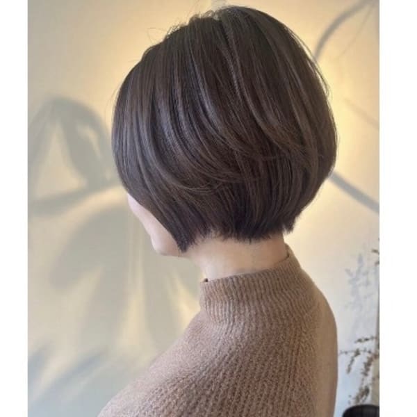 ショートヘアのカットが得意なサロン|美容室emu