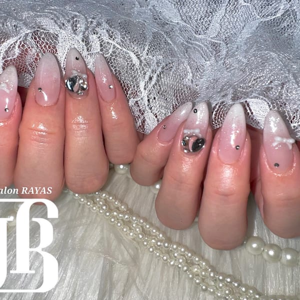 どのジャンルでも対応可!やり放題メニューがあるサロン♪持ち込みデザイン大歓迎◎|Nail Salon RAYAS