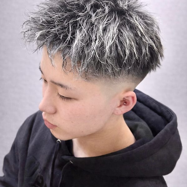 ホワイトハイライト、白髪ぼかしハイライト、ブリーチパーマ等メンズブリーチはRomeoにおまかせ！|hair studio Romeo