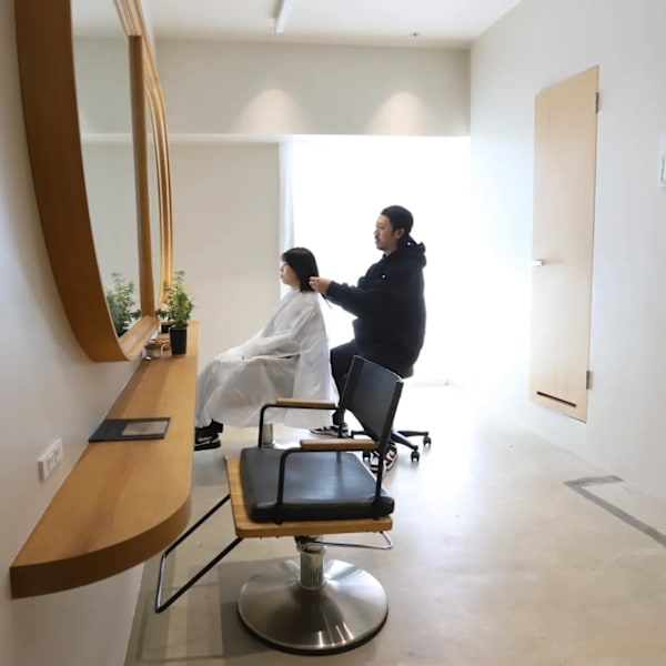 【話題のシェアサロンがついに掲載♪♪】ブース型個室×マンツーマン施術をご堪能！！|【シェアサロン】hair studio ien.