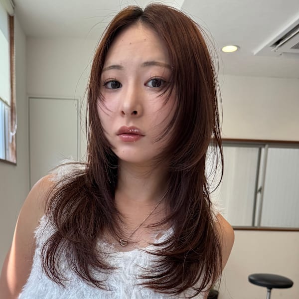 人気のレイヤーカットや顔周りの似合わせが大人気◎|kino