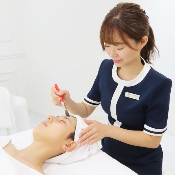 【肌の悩み解消】失敗したくない方へ！プロのオーダーメイドカウンセリング |韓国・肌管理専門店 DIANA.GINZA 【ララピール・プラピール・LDM】