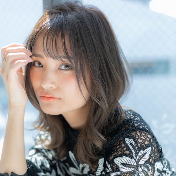 髪と頭皮に優しく、深く美しい色へ。オーガニックカラーで自然なツヤ髪に。|ROMA【ローマ】銀座店