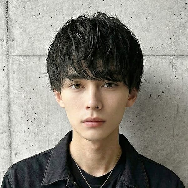 男性が来店しやすい美容室<メンズカット¥4,000/メンズカット+眉カット¥4,500>|SCALE