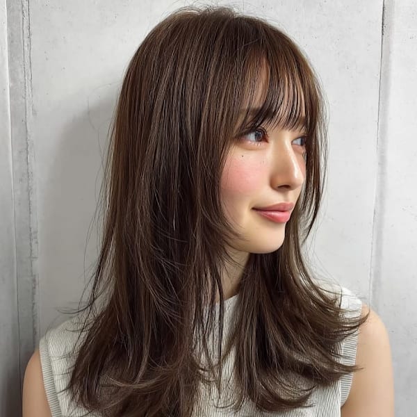 大人可愛いくびれレイヤー × 透明感ベージュロング|ano 渋谷