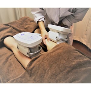 大人気！新型冷却痩身360度冷却板使用！4ヘッド同時40分施術 | TOTAL STUDIO B-REVOLUTION(トータルスタジオ  ビーレボリューション)のこだわり特集 | エステサロンを予約するなら楽天ビューティ