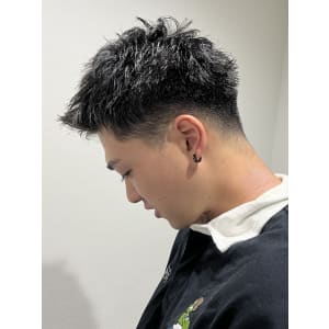 デザインカット 彡洗練されたカット技術でトレンド ナチュラルまで幅広いヘアスタイルに対応可能 Lilly Shibuya リリー シブヤ のこだわり特集 美容院 美容室を予約するなら楽天ビューティ