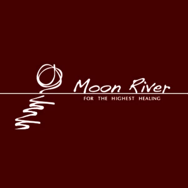 Moon River 上社店