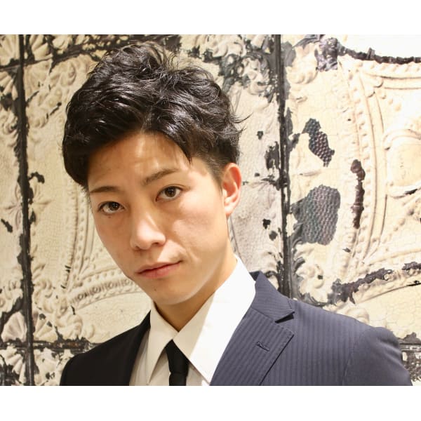初回■プレミアムカットコース(贅沢シェービング付) 10%OFF  ￥9350 →￥8415