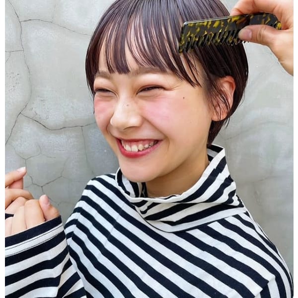 《新規の方限定》 前髪カット+3つのコースから選べるトリートメント(約50分)¥3300