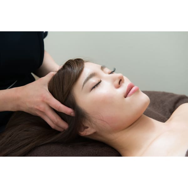 【フェイスラインスッキリ!!】小顔ラジオ波コース