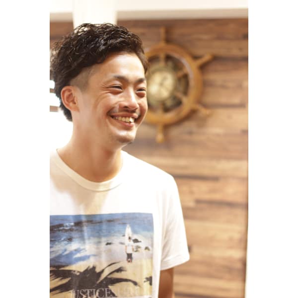 【メンズ】カット+眉カット ¥4500