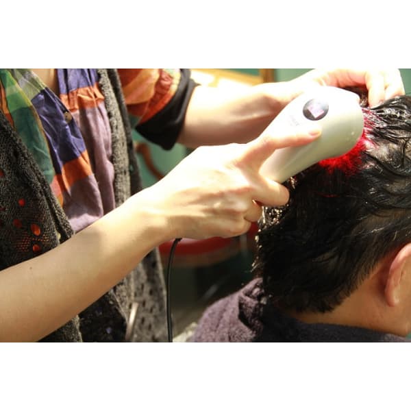 【ヴィージェ頭皮栄養ヘッドSPA】＋フォルムカット