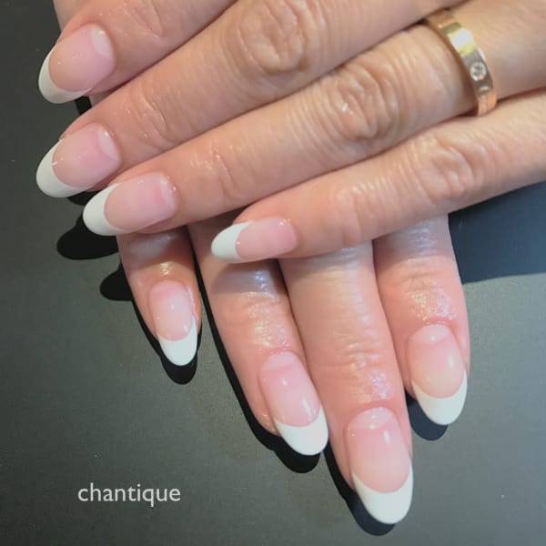 HAND ジェルネイルシンプルコース(フレンチ、グラデ、単色全塗り)*オフは予約時にお伝え下さい