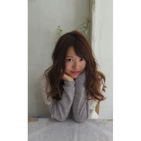小顔・似合わせCut&プレトリートメント&ふわふわパーマ 7,500円/Valor立川