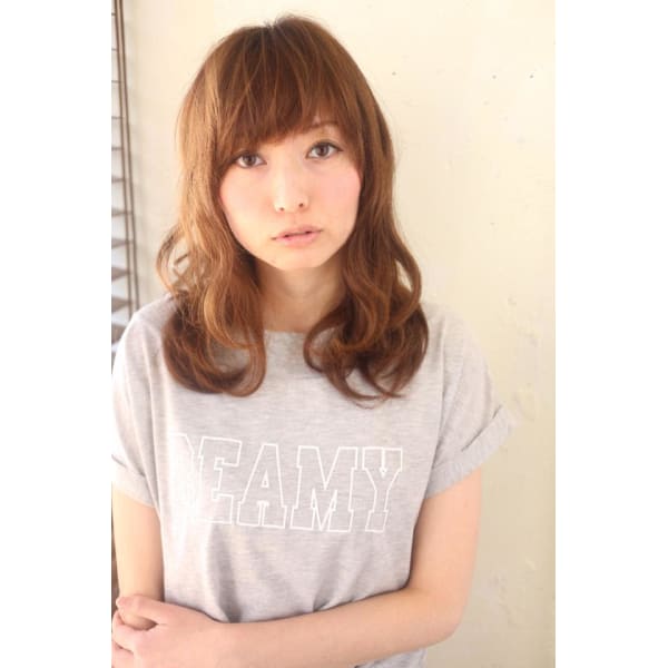 似合わせカット+低温でしっかりかかるデジタルパーマ¥15,120