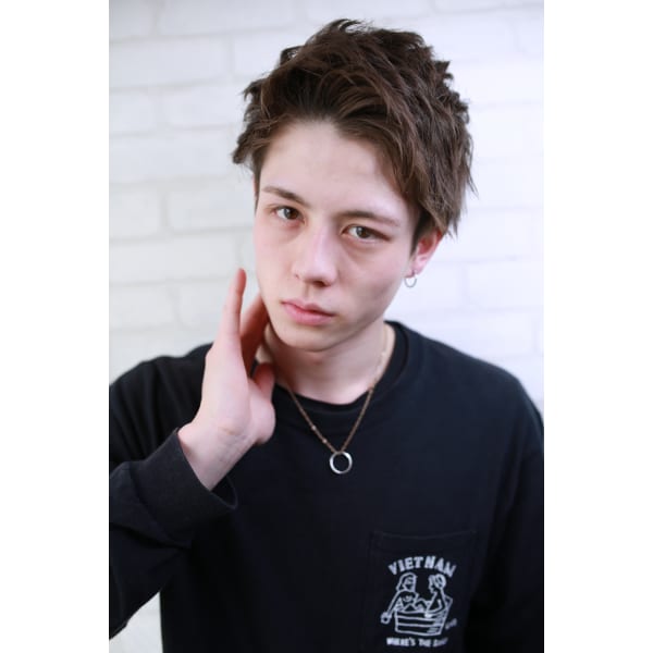 【メンズ限定☆】デザインカット+眉カット¥3000