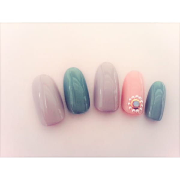 【初回オフ無料】ケア込み!ハンドジェルネイル☆