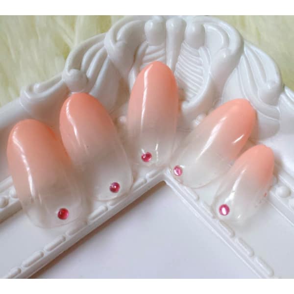 【初回オフ無料】シンプル可愛いグラデーション＋ストーン10粒