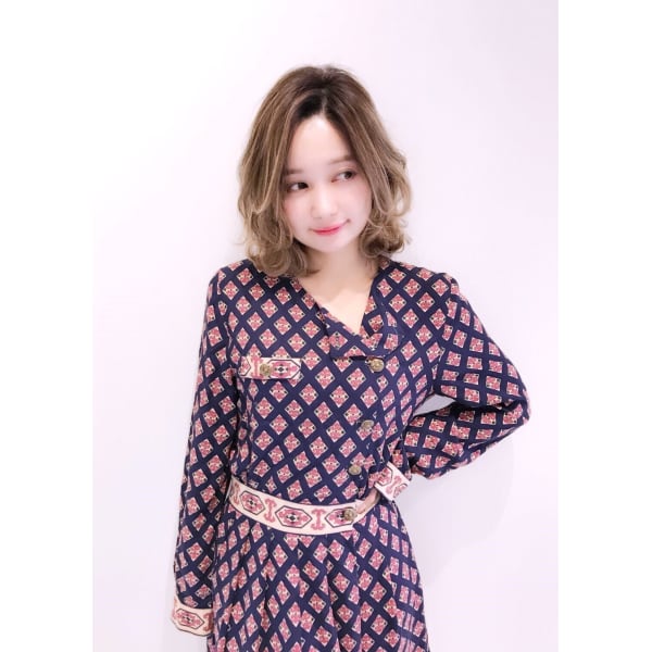 ★立体感カラー★ 似合わせカット+外国人風イルミナカラー+ブリーチハイライト ¥11000