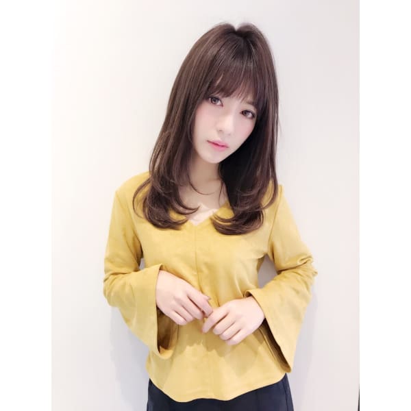 ☆真っ直ぐすぎず、広がるクセを解消☆ 似合わせカット+縮毛矯正(ソフト) ¥10800