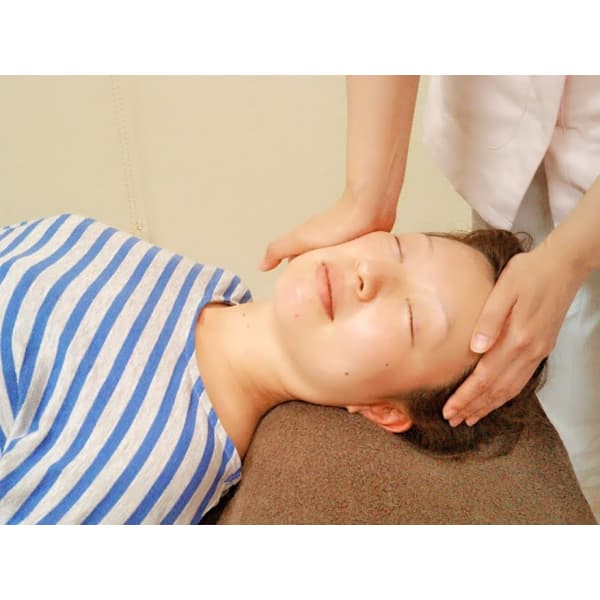 【初回】【小顔調整＋骨盤調整】 お顔のゆがみは骨盤のゆがみから...￥5,800→￥4,800