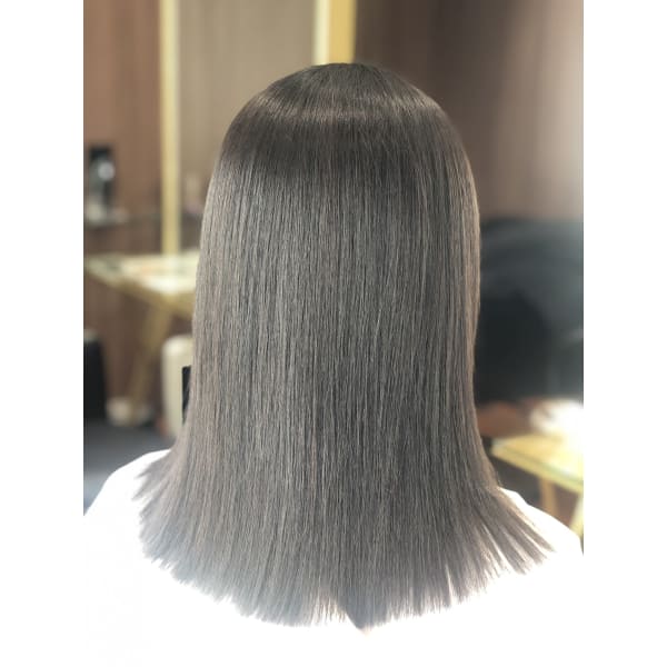 【髪質改善】低ダメージ＊自然な仕上がり＊アシッドストレートパーマ＋カット+トリートメント＊